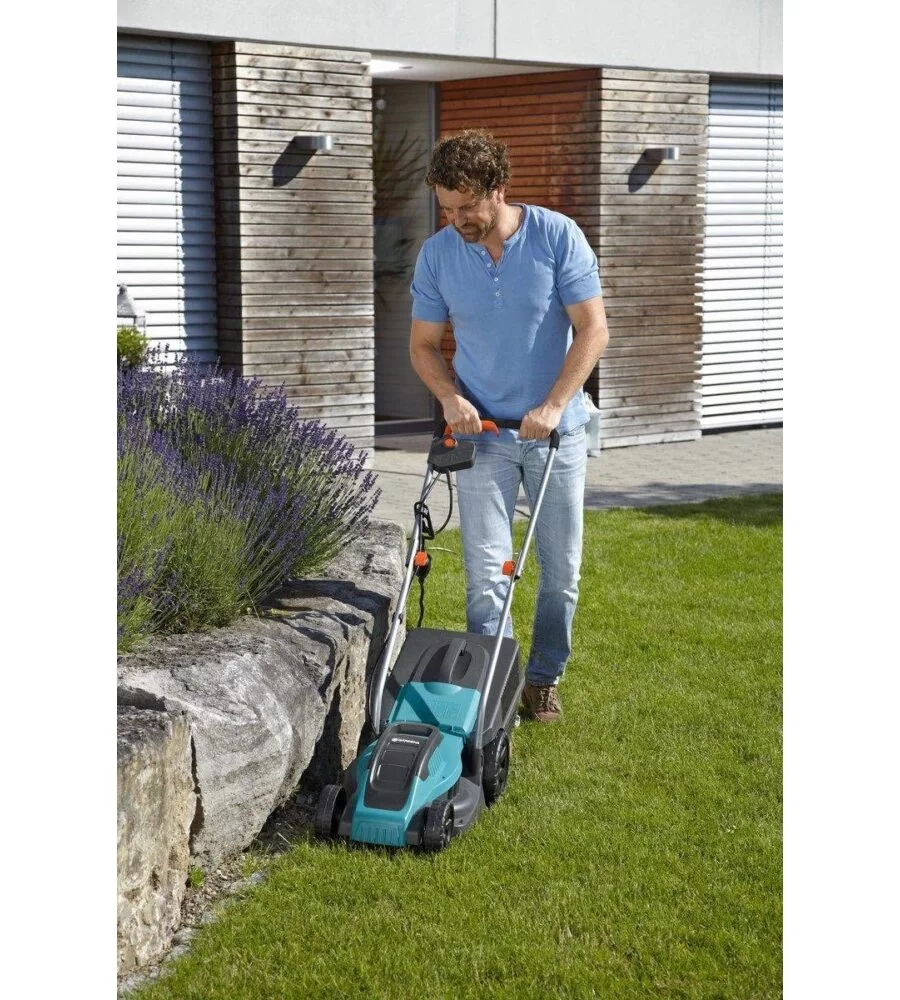 TAGLIAERBA ELETTRICO GARDENA "POWERMAX 1100/32" TAGLIO DA 32 CM 1100 W